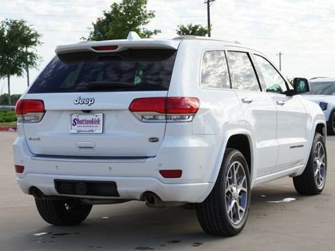 Used 2020 Jeep Grand Cherokee Overland AWD/4WD image 9