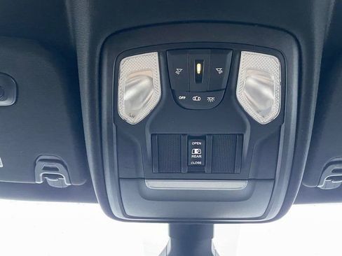 Used 2021 RAM 1500 Big Horn image 26