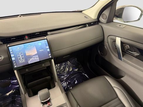 Certified 2025 Land Rover Discovery Sport S AWD/4WD image 25