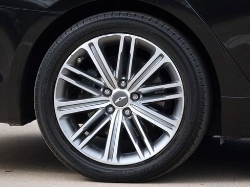 Used 2018 Genesis G80 3.8 image 39