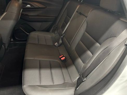 Used 2023 Chevrolet TrailBlazer RS image 9
