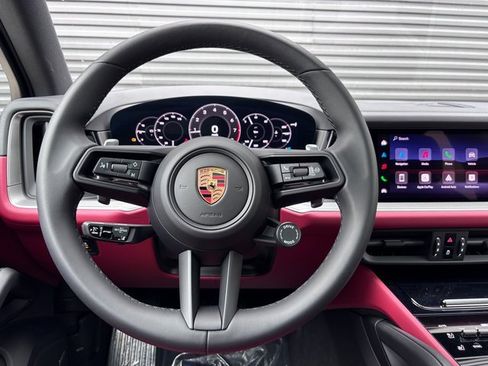 Certified 2026 Porsche Cayenne image 14