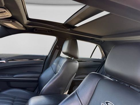 Used 2023 Chrysler 300 S RWD image 15