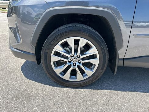 Used 2023 Toyota RAV4 XLE Premium image 45