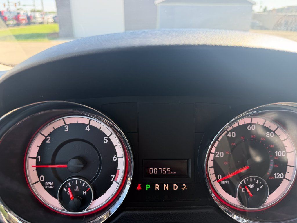 Used 2018 Dodge Grand Caravan SE FWD image 12