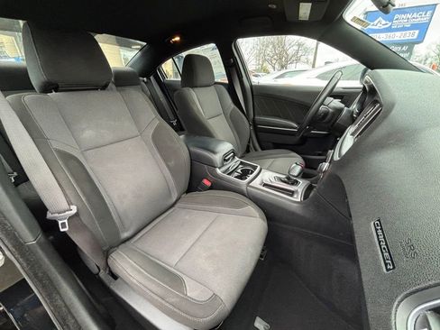 Used 2022 Dodge Charger SXT image 17