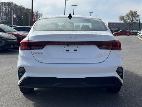 Certified 2023 Kia Forte LXS image 6