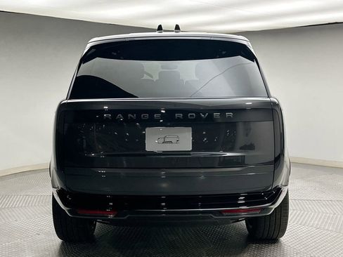 New 2026 Land Rover Range Rover Long Wheelbase SE image 12