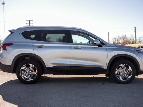 Used 2023 Hyundai Santa Fe SEL image 4