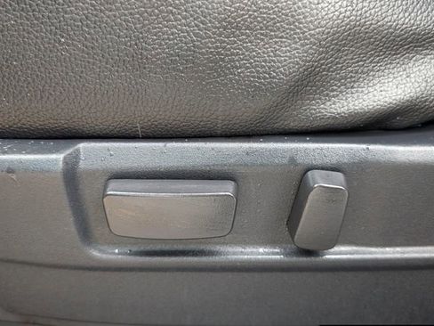 Used 2016 Mitsubishi Outlander GT image 14