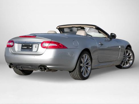 Used 2010 Jaguar XK Convertible RWD image 7