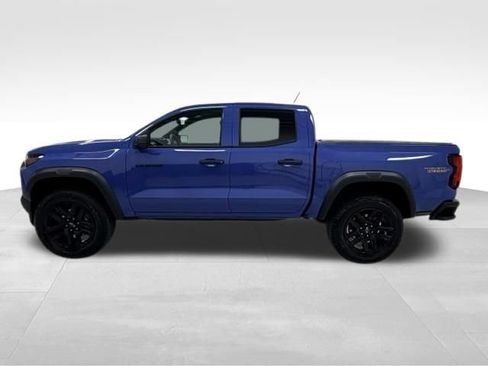Certified 2025 Chevrolet Colorado Trail Boss AWD/4WD image 3