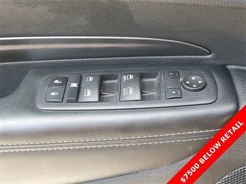 Used 2023 Dodge Durango SXT Launch Edition image 22