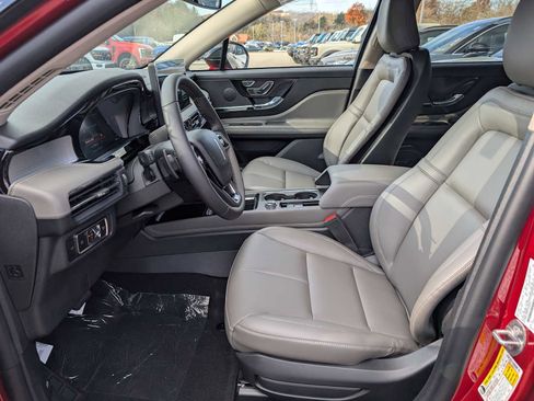 New 2026 Lincoln Corsair Premiere AWD/4WD image 4