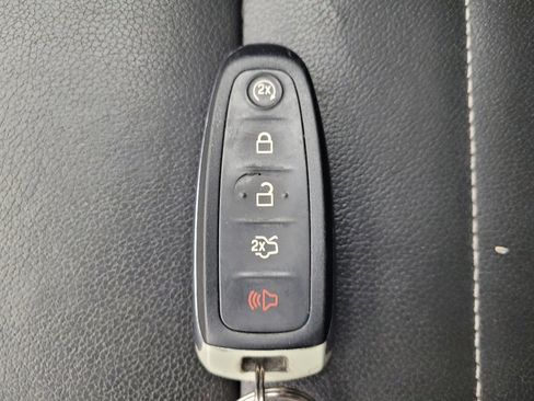 Used 2014 Ford Escape Titanium w/ Equipment Group 401A FWD image 32