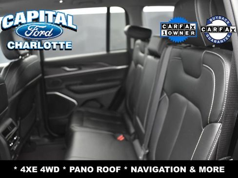 Used 2023 Jeep Grand Cherokee 4WD 4xe image 11