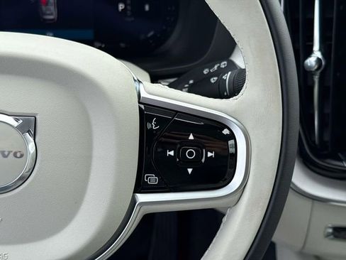 New 2026 Volvo XC60 B5 Ultra w/ Climate Package image 26