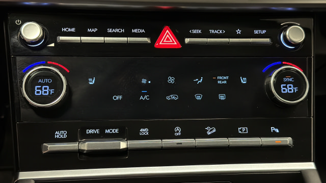 Used 2024 Hyundai Santa Fe XRT AWD/4WD image 18