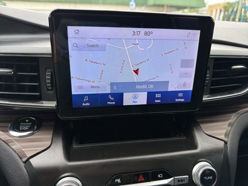 Used 2020 Ford Explorer Limited RWD image 42