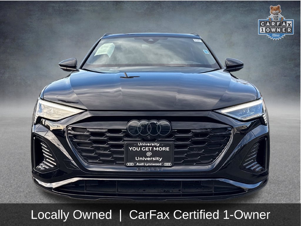 Used 2024 Audi Q8 e-tron Prestige w/ Prestige Package AWD/4WD image 2