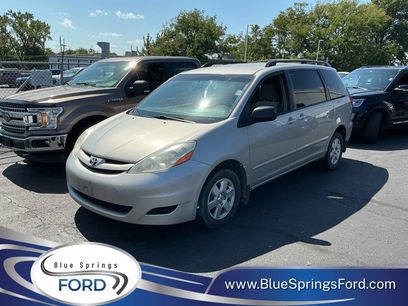 Used 2009 Toyota Sienna CE
