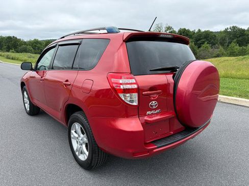 Used 2011 Toyota RAV4 4WD w/ Upgrade Value Pkg image 6