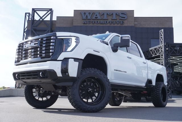 Used 2026 GMC Sierra 3500 Denali Ultimate AWD/4WD image 5