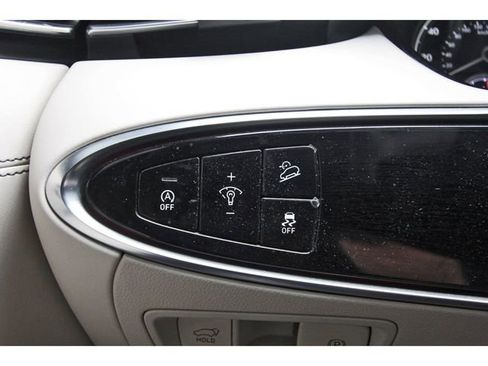 Used 2023 Genesis GV70 2.5T w/ Advanced Package AWD/4WD image 21