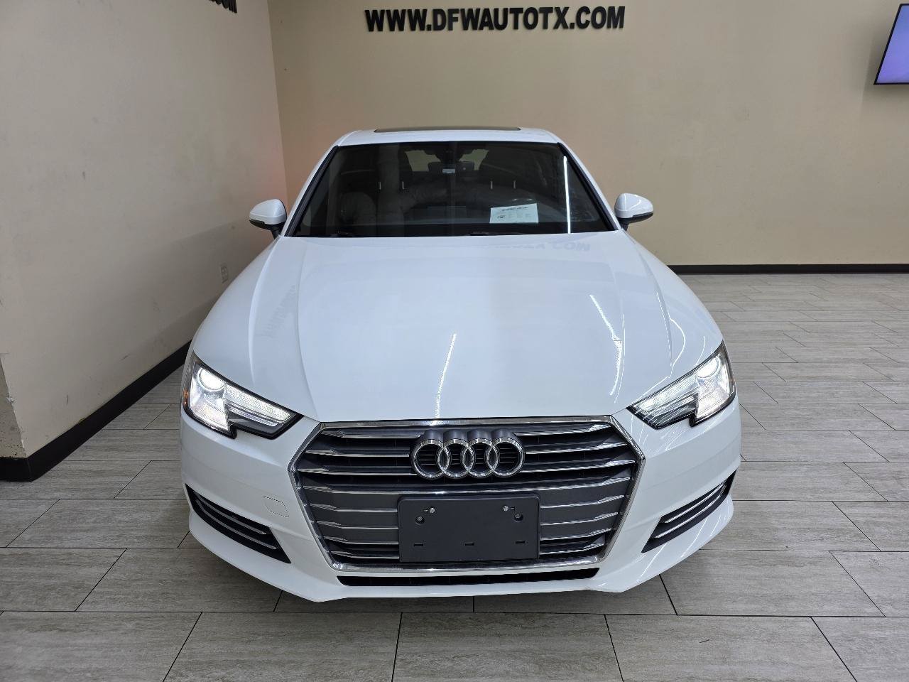 Used 2017 Audi A4 2.0T Ultra Premium w/ Convenience Package FWD image 3