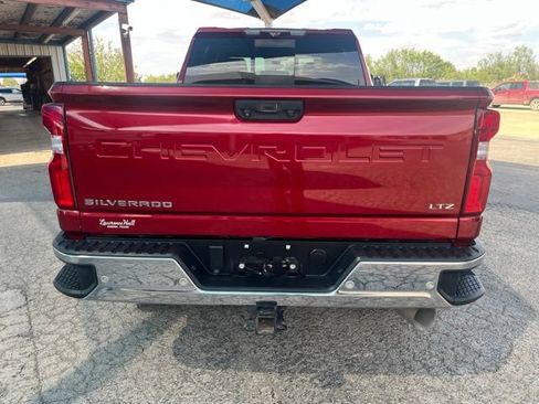 Used 2020 Chevrolet Silverado 2500 LTZ w/ LTZ Texas Edition AWD/4WD image 7