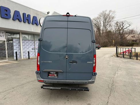 Used 2019 Mercedes-Benz Sprinter 170 image 6