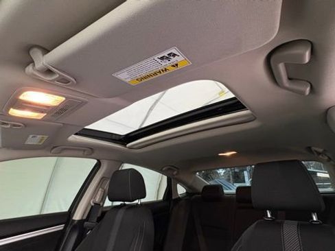 Used 2019 Honda Civic EX image 41
