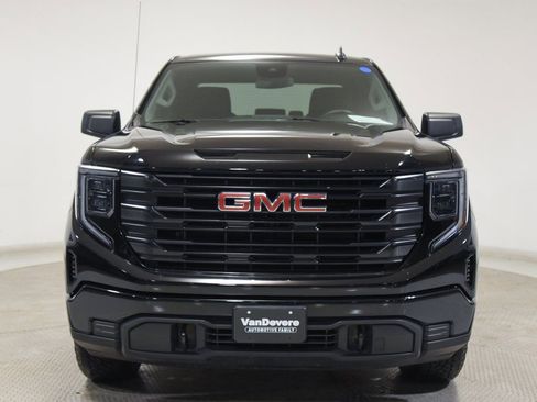 Used 2023 GMC Sierra 1500 Pro w/ Graphite Edition image 3
