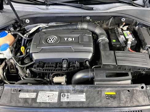 Used 2014 Volkswagen Passat 1.8T Wolfsburg Edition image 27