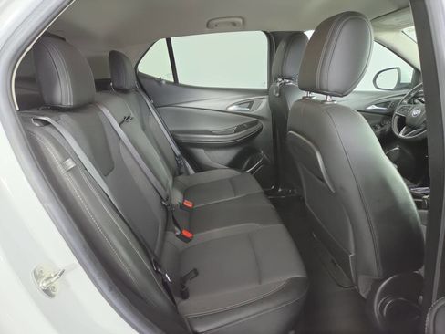 Used 2021 Buick Encore GX Select FWD image 28