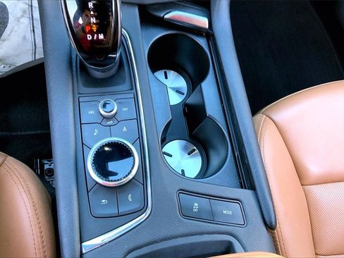 Certified 2024 Cadillac XT5 Premium Luxury image 35