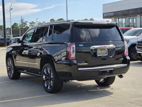 Used 2018 GMC Yukon Denali w/ Denali Ultimate Package AWD/4WD image 7