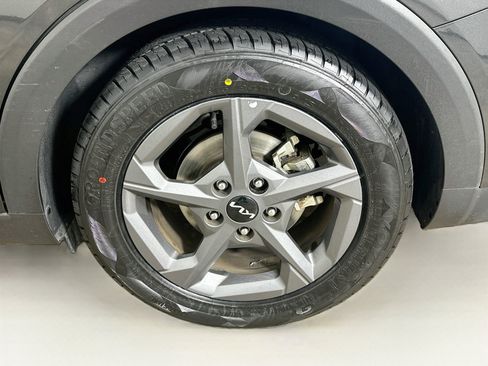 Used 2025 Kia K4 FWD image 11