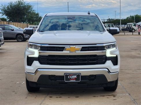 Used 2023 Chevrolet Silverado 1500 LT AWD/4WD image 11