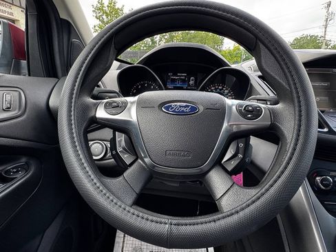Used 2013 Ford Escape SE AWD/4WD image 19