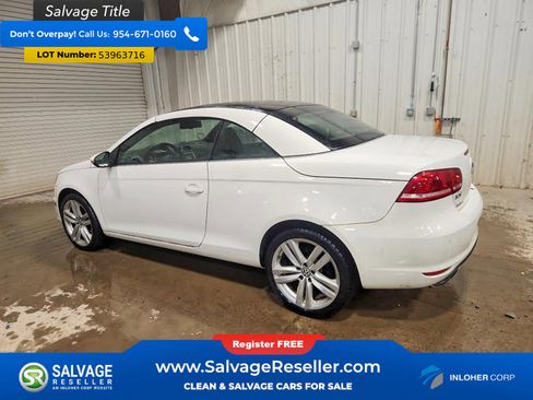 Used 2014 Volkswagen Eos Executive FWD image 3
