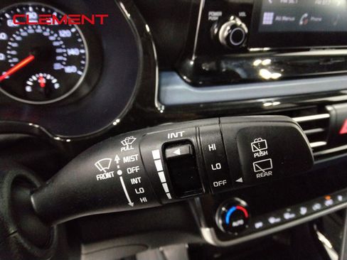 Used 2023 Kia Seltos S image 17