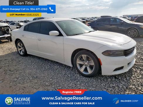 Used 2016 Dodge Charger SXT RWD image 5