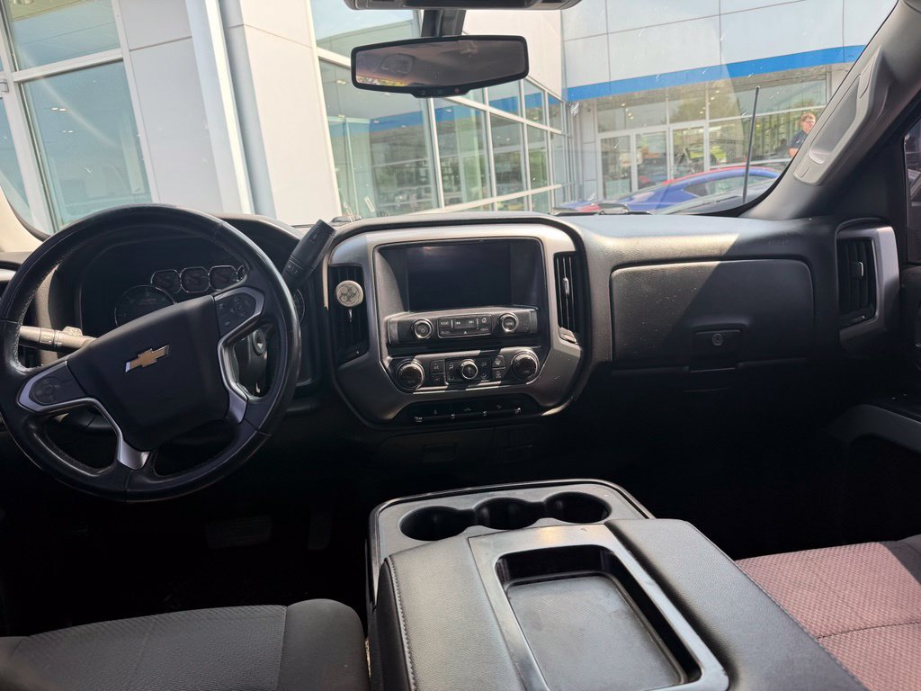 Used 2017 Chevrolet Silverado 1500 LT w/ All Star Edition AWD/4WD image 6