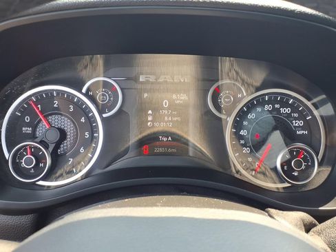 Certified 2025 RAM 2500 Big Horn AWD/4WD image 5