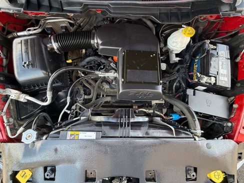 Used 2019 RAM 1500 Tradesman w/ Popular Equipment Group RWD image 9