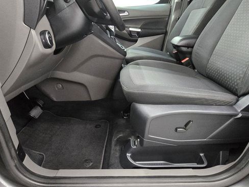 Used 2020 Ford Transit Connect XLT FWD image 9