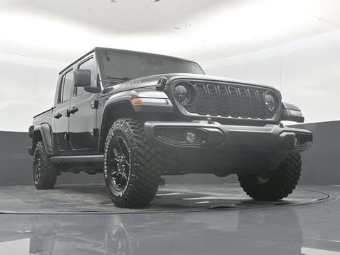 Used 2024 Jeep Gladiator Sport AWD/4WD image 51