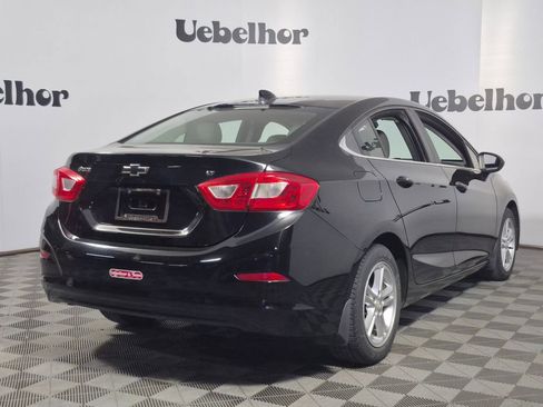 Used 2016 Chevrolet Cruze LT w/ Convenience Package FWD image 7
