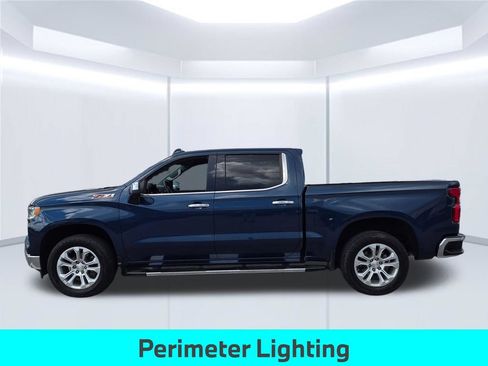 Used 2023 Chevrolet Silverado 1500 LTZ w/ Technology Package AWD/4WD image 2